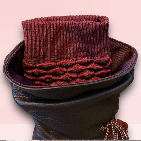 Nike WMNS Roshe Two Hi Flyknit - Picture 5 of 6